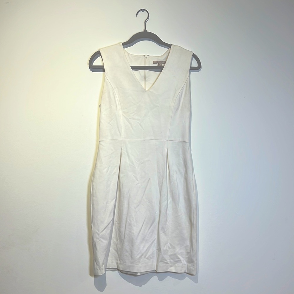 White fitted Banana Republic Dress